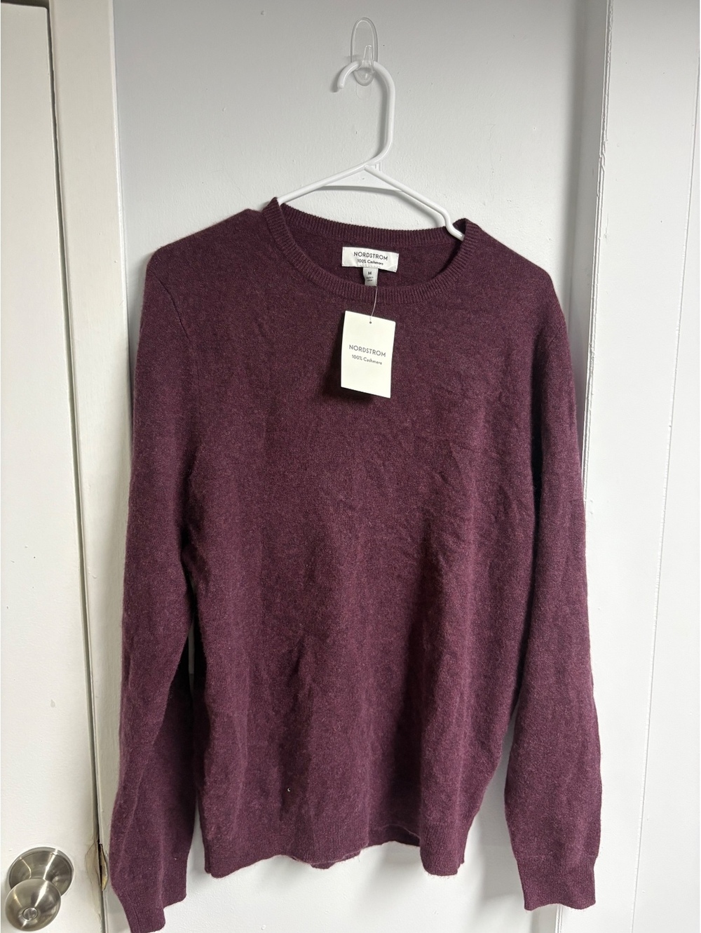 Nordstrom 100% Cashmere Crew Neck Sweater in Burgundy, Size M